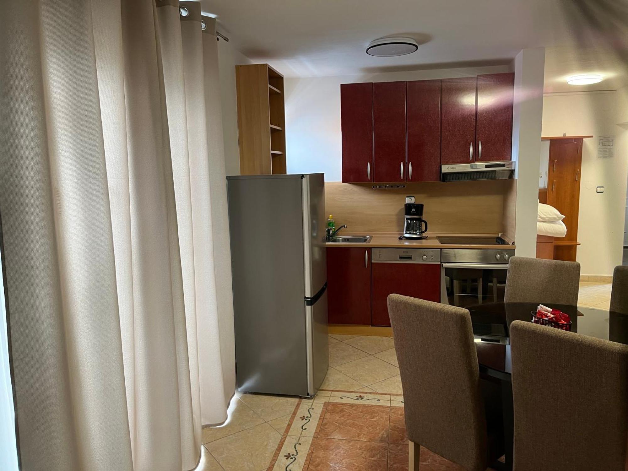 Apartment Puntamika *