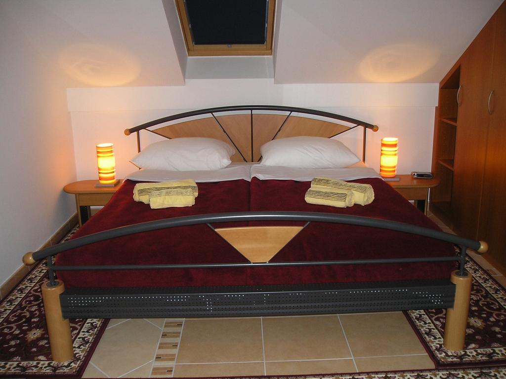 Apartment Puntamika *